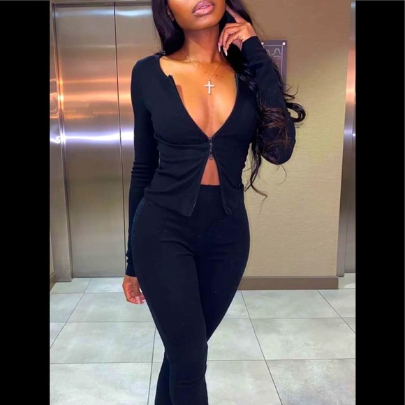 Sexy Zipper From Top & Bottom Design Jacket Style Crop Top & Leggings Outfit - Picture 1 of 5